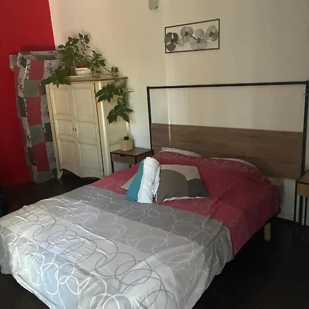 בית הארחה Joli Cocon Au Coeur De La Nature 3*