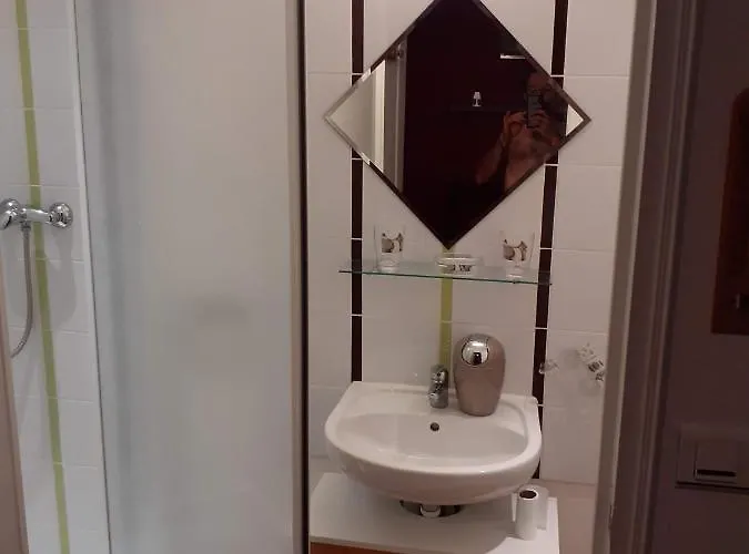 Joli Cocon Au Coeur De La Nature Гостевой дом 3*